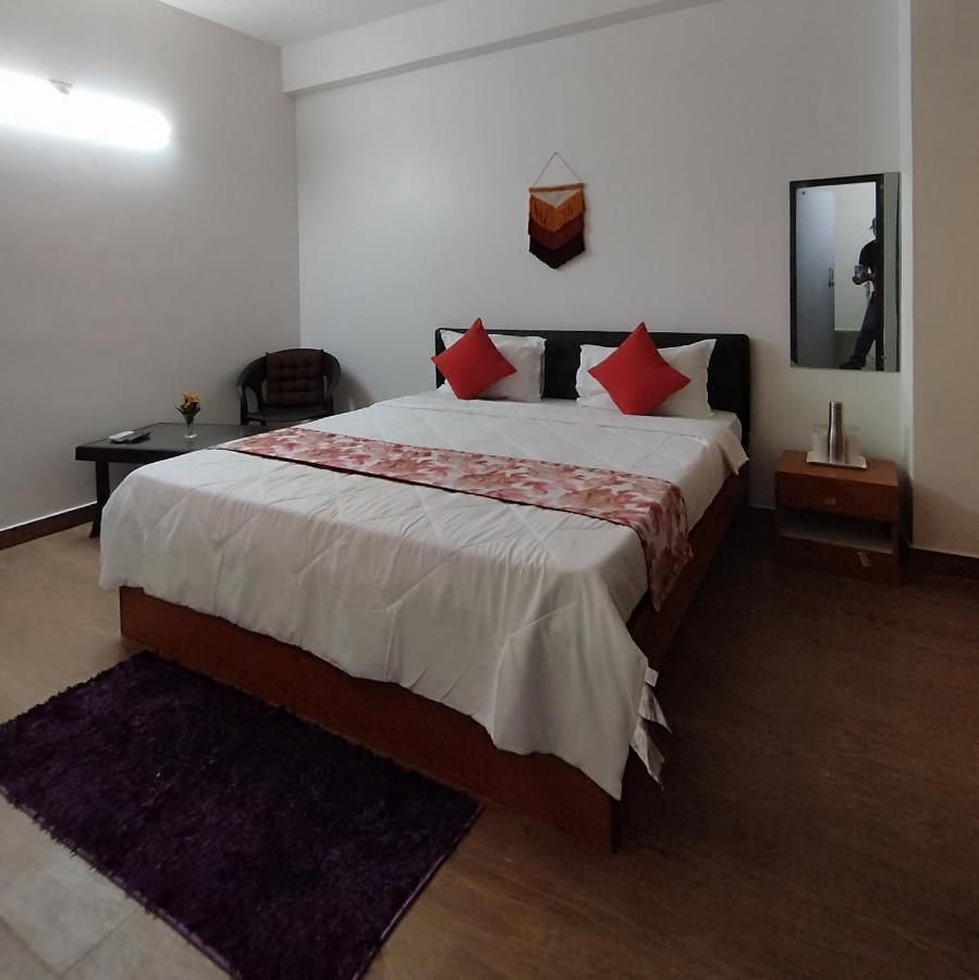 Jubels Homestay Ґувахаті Екстер'єр фото