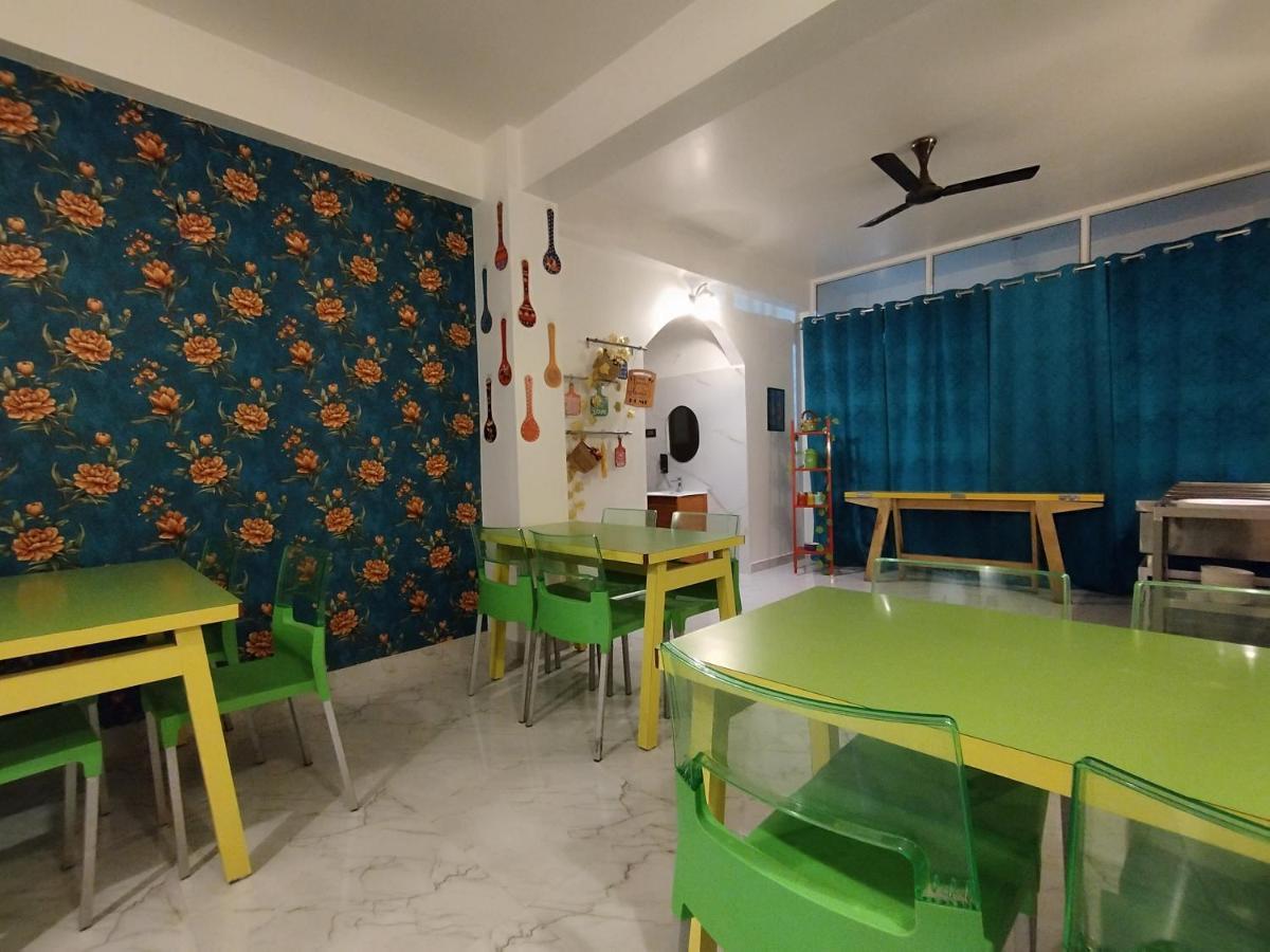 Jubels Homestay Ґувахаті Екстер'єр фото